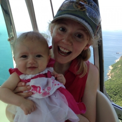 @dancenikkiwebster: Skylah riding the cable car to the next section of the theme park.
(July 6, 2014)
Keywords: skylah