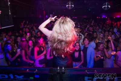 sevennightclub018.jpg