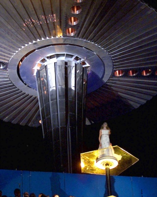 closingceremony25.jpg